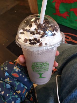 Cookie (oreo) milkshake at Greazy Vegan in Cardiff