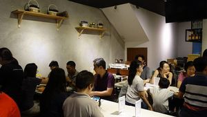 interior decor at New Vege 新素 in East Singapore