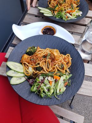 Noodles with tofu at LUA in Essen