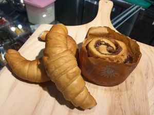 Croissant & Cinnamon roll at Happy Green - Tainan Wei Le Lu in Tainan