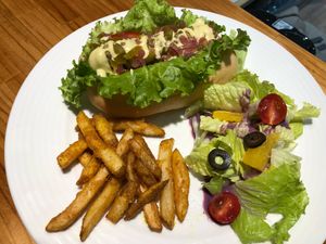 Falafel Veggie Hot Dog 佛心來的熱狗 at Happy Green - Tainan Wei Le Lu in Tainan