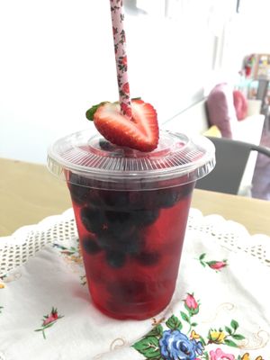 Strawberry-Blueberry Hibiscus, Iced at The Kettle Cafe in Ocean Springs