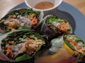 Fresh and minty tofu veggie spring rolls at Kuppila in Nara