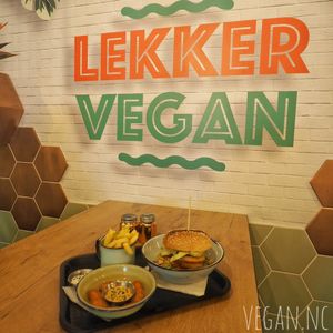 Dinner at Lekker Vegan - Harrington in Cape Town