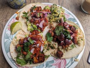 Tofu tacos at The Handle Bar in Oxford