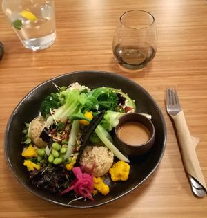 Warm bowl, rice & quinoa at Plant Power Food in Copenhagen