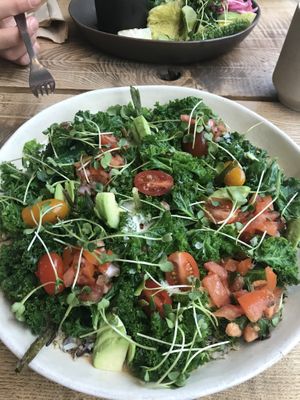 Quinoa tahini sallad at Plant Power Food in Copenhagen