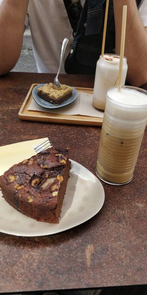  at Li O Lait in Bruges