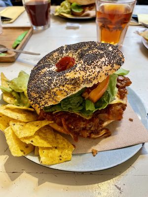   at Li O Lait in Bruges