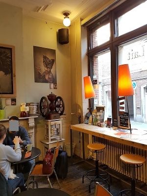 interior, front of Li O Lait at Li O Lait in Bruges