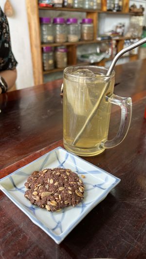 Cookie and lime juicee  at Lovegan in Binh Thuan