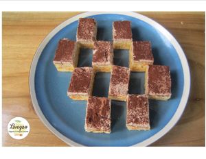 Carrot cake with salted almond & cashew butter - 15k ( without baking powder & baking soda) at Lovegan in Binh Thuan
