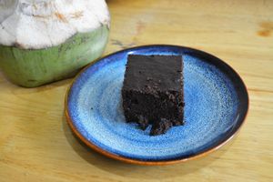 chocolate cake at Lovegan in Binh Thuan