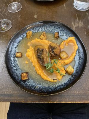 Plat - seitan, also delicious!  at Like An Elephant in Lyon