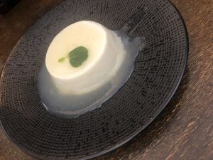   at Like An Elephant in Lyon