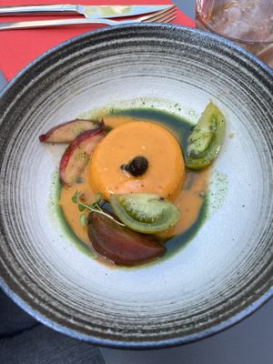   at Like An Elephant in Lyon