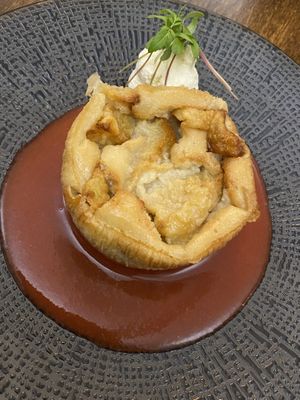   at Like An Elephant in Lyon