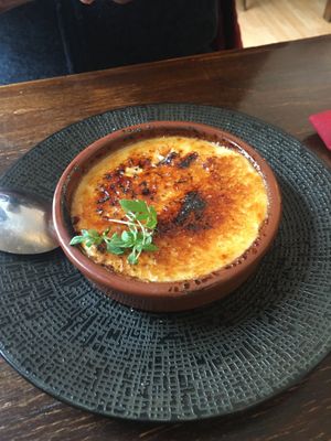   at Like An Elephant in Lyon