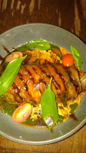  at Like An Elephant in Lyon