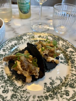   at Like An Elephant in Lyon