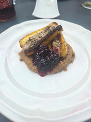 Palais röti aux herbs at Like An Elephant in Lyon