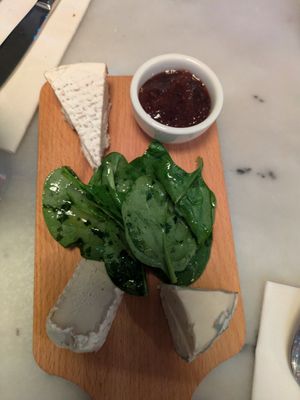  at Like An Elephant in Lyon