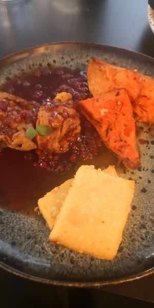 Seitan, délicieux at Like An Elephant in Lyon