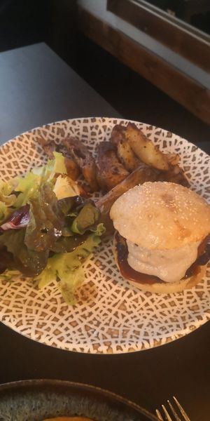 Burger do dia at Like An Elephant in Lyon