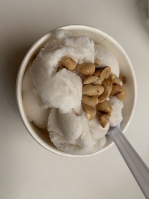 There’s a homemade dairy-free coconut ice-cream stall close by as well. Remind the vendor for no dairy topping.   at Vegetarian Food Stall - Ploenjit in Bangkok