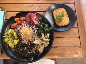 Breakfast bowl and hash brown at Brew and Breakfast in Da Lat