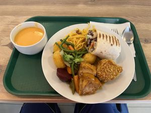Lunch  at Vegan Life in Prague