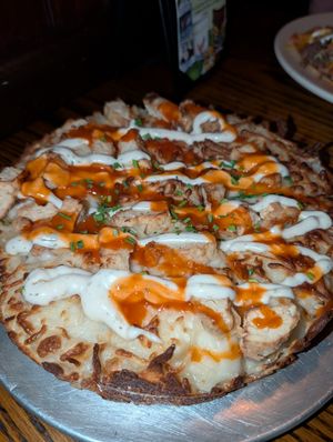 Vegan buffalo chickn pizza (with flash haha) at Bourbon & Branch in Philadelphia