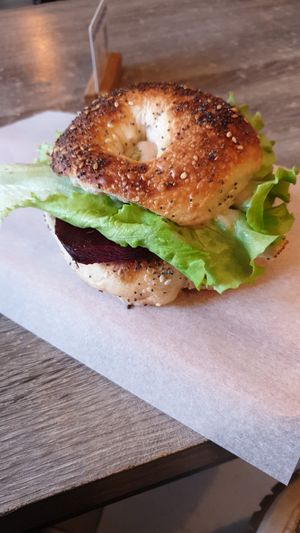 Beans and beet bagel at Beigelistai  in Vilnius