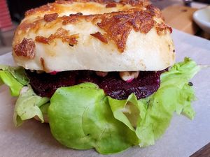 Onion beet bagel at Beigelistai  in Vilnius