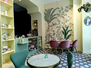 Interior at Jo and Nana Cakes in Paris