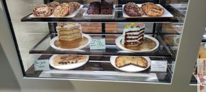 Cakes choices at Jo and Nana Cakes in Paris