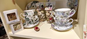 English cups at Jo and Nana Cakes in Paris