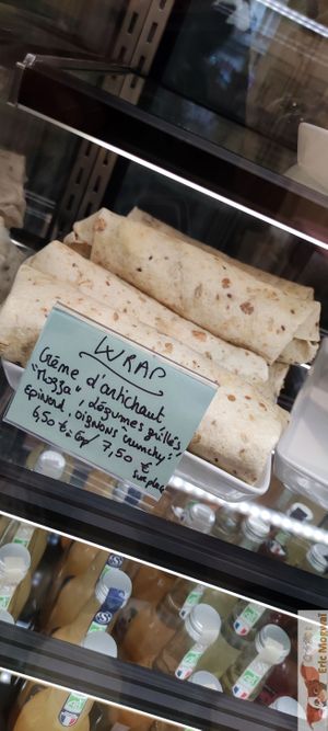 Wrap at Jo and Nana Cakes in Paris