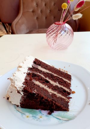 Layer cake chocolat spéculoos at Jo and Nana Cakes in Paris