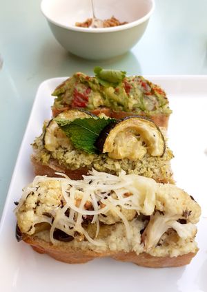 Trio de tartines at Jo and Nana Cakes in Paris