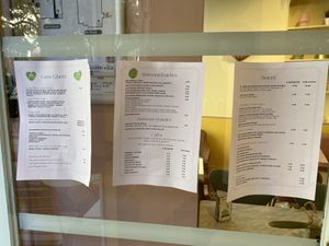   at Jo and Nana Cakes in Paris