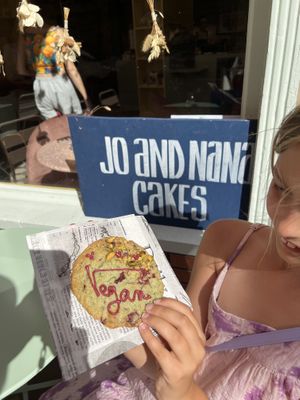 Pistachio raspberry cookie  at Jo and Nana Cakes in Paris