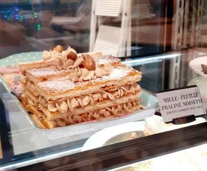  at Jo and Nana Cakes in Paris