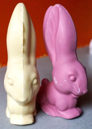 Easter chocolate bunnies at Jo and Nana Cakes in Paris