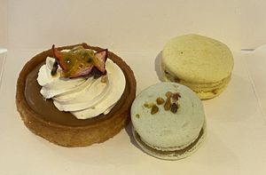   at Jo and Nana Cakes in Paris