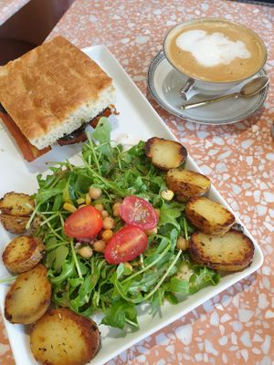 Focaccia with salad at Jo and Nana Cakes in Paris