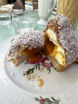   at Jo and Nana Cakes in Paris