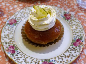 Baba at Jo and Nana Cakes in Paris