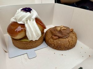   at Jo and Nana Cakes in Paris