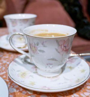 Coffee at Jo and Nana Cakes in Paris